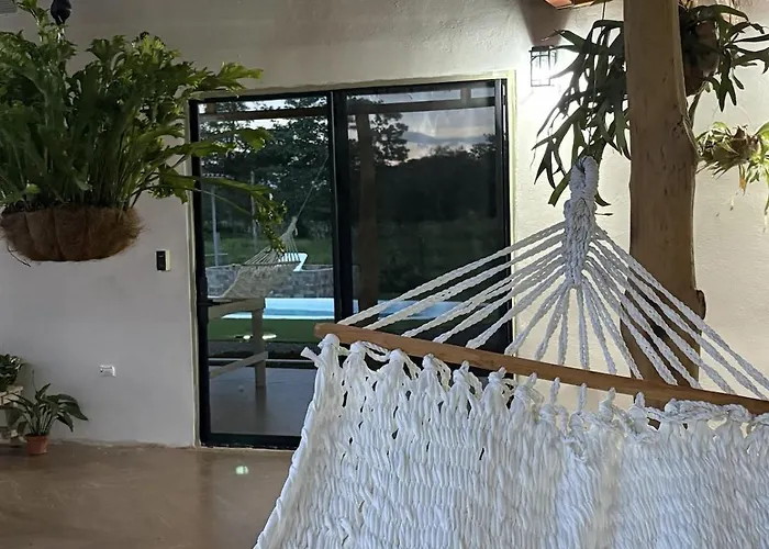 Hacienda Fuentes A Luxury Modern Ranch, Private Pool & Farm Animals *
